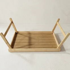 Bambusowa taca śniadaniowa z rozkładanymi nóżkami LENTO, 54 x 30 x 24 cm