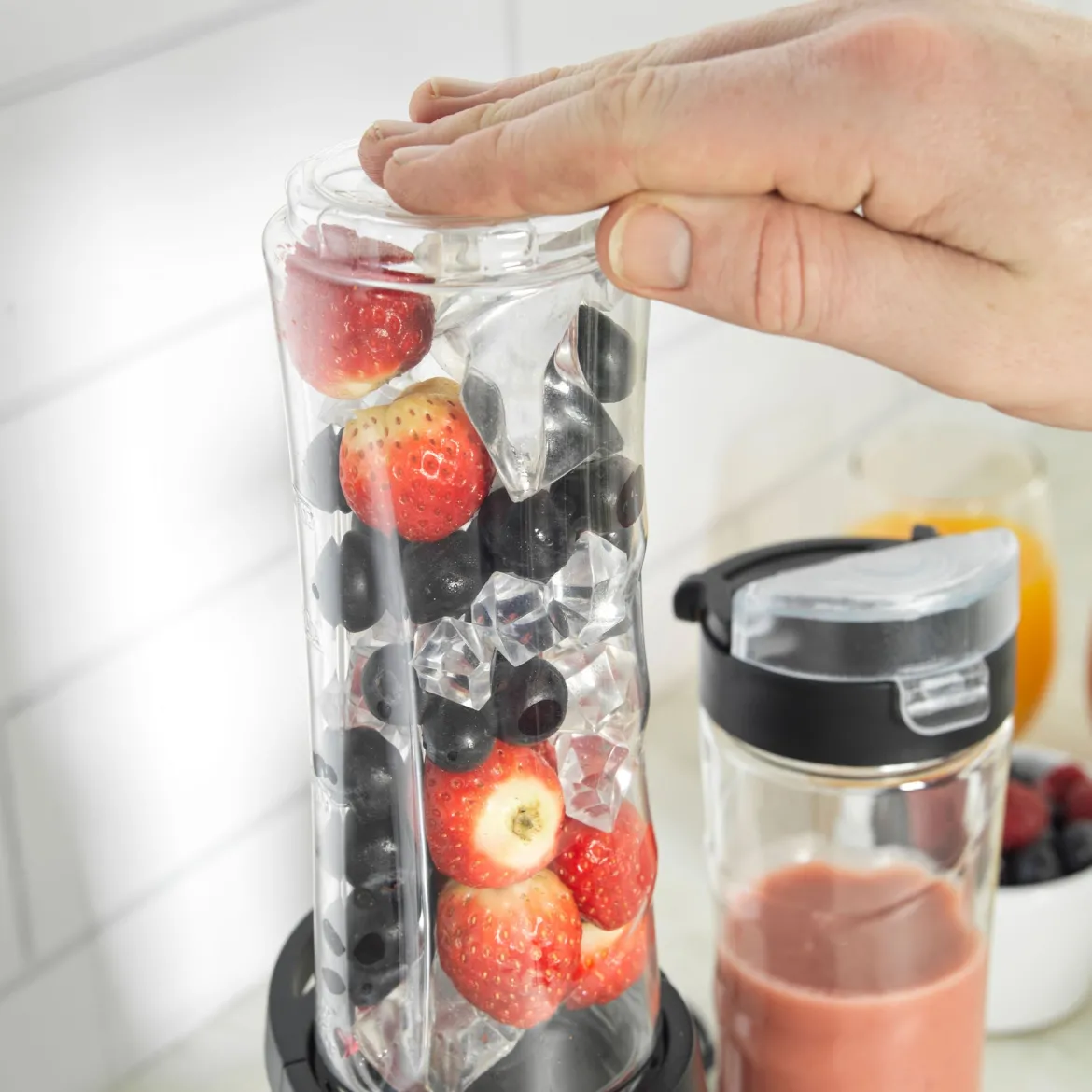 Blender do smoothie shaker Progress 400 W, 2 prędkości, 600 ml