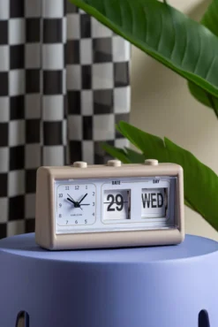 Budzik retro FLIP z datą