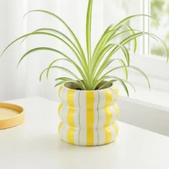 Ceramiczna osłona na doniczkę w paski LINJE, 14 cm