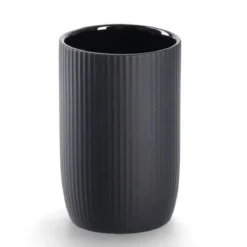 Ceramiczny prążkowany kubek na szczoteczki, Ø 7,7 cm