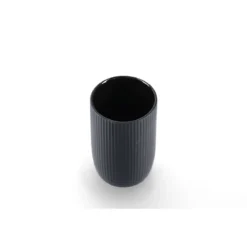Ceramiczny prążkowany kubek na szczoteczki, Ø 7,7 cm