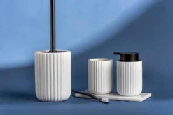 Dozownik do mydła w płynie BELLUNO, ceramiczny, 300 ml, Wenko