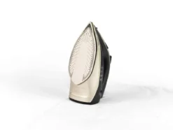 Żelazko parowe 2200 W PETRA, 100 g/min, 230 ml