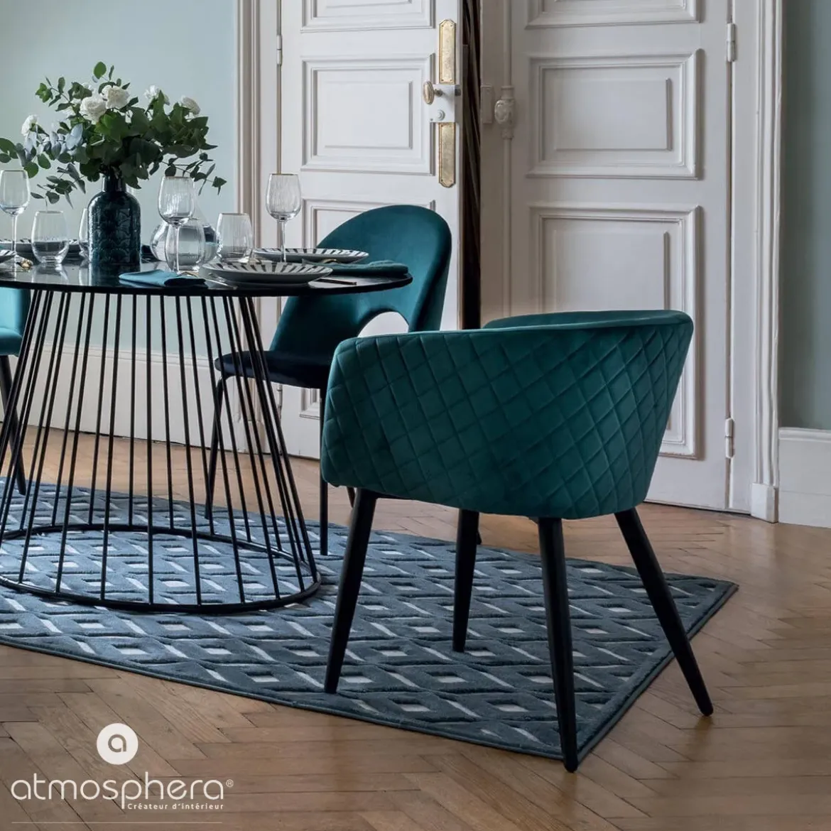Fotel pikowany GLAMOUR do salonu
