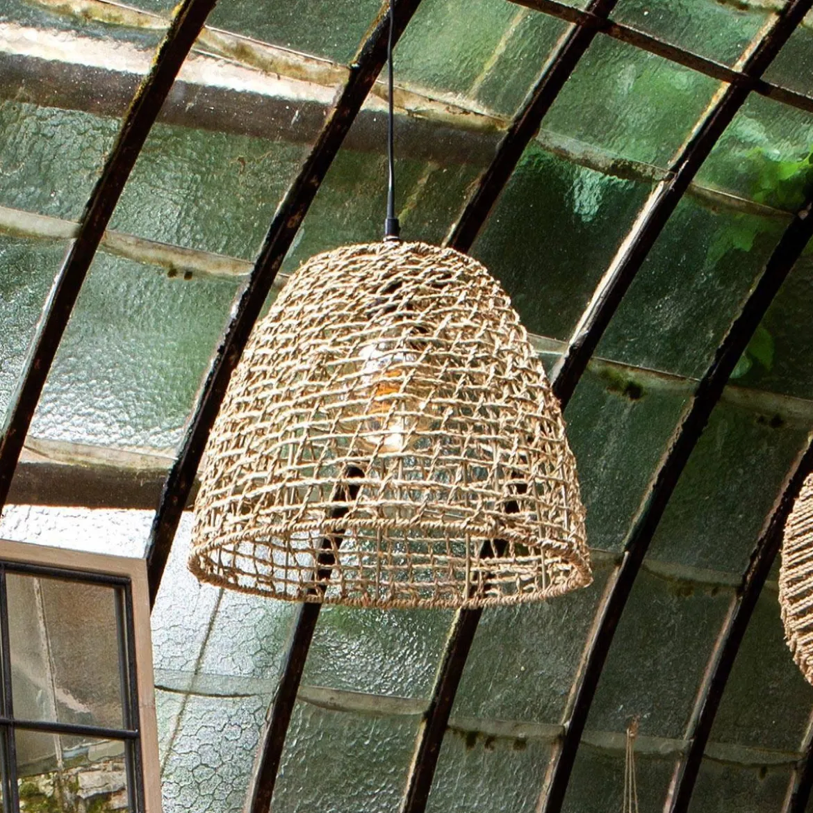 Klosz z trawy morskiej JADA, lampa stożkowa, Ø 35 cm
