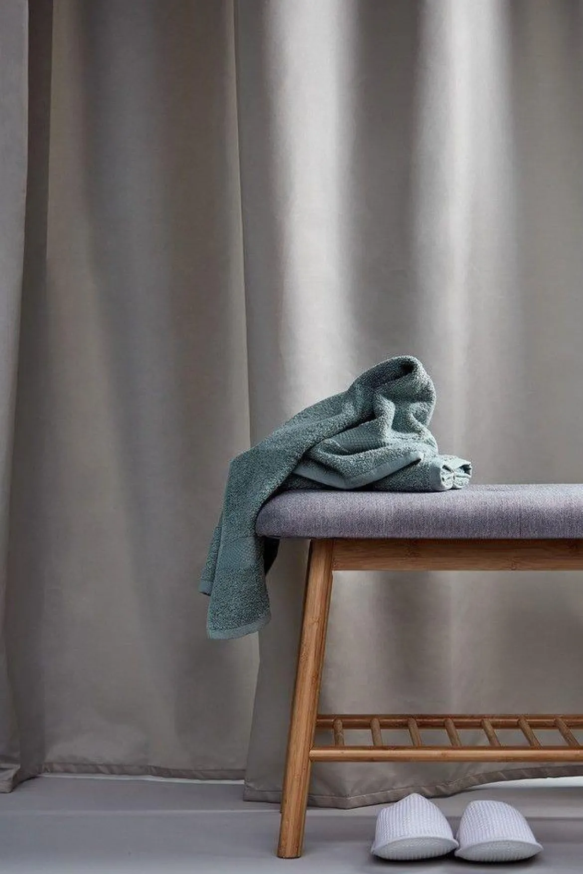 Komplet mebli bambusowych BAHARI szafka na buty z siedziskiem + ława z półką, WENKO