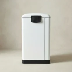 Kosz na śmieci z pedałem MYK, 30 l