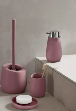 Kubek ceramiczny na szczoteczki BADI, WENKO