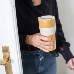 Kubek termiczny na kawę AROMA TO GO XL, 700 ml, KOZIOL