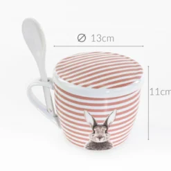 Kubek z pokrywką i z łyżeczką FLUFFY, porcelanowy, zajączek, 600 ml