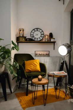 Lampa podłogowa na 3 nogach, wys. 152 cm