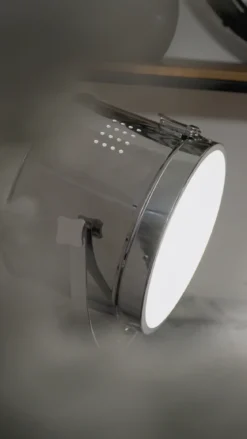 Lampa podłogowa na 3 nogach, wys. 152 cm