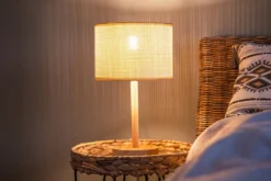Lampa stołowa DELLA, drewniana podstawa, 42 cm