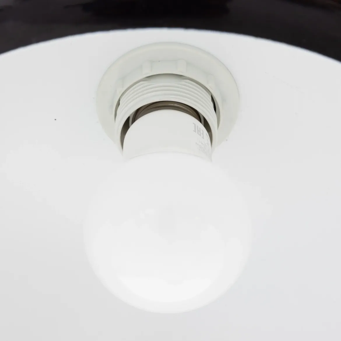Lampa sufitowa z metalowym kloszem SAVIO, Ø 27 cm