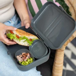 Lunchbox z przegródkami PASCAL L, KOZIOL