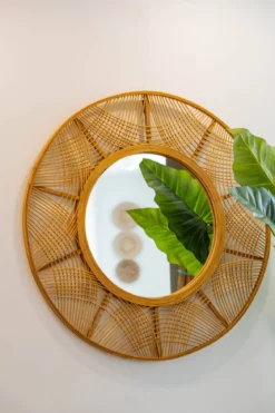 Lustro boho w bambusowej ramie INA, Ø 89 cm