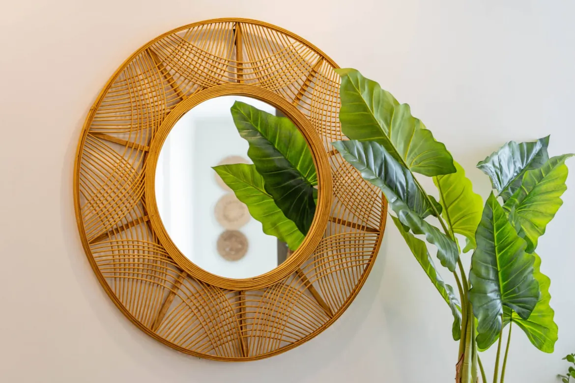 Lustro boho w bambusowej ramie INA, Ø 89 cm