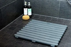Mata antypoślizgowa do brodzika lub sauny, plecionka plastikowa DUCKBOARD - 55 x 55 cm, WENKO