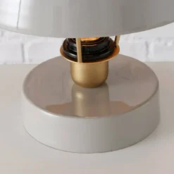 Metalowa lampka stołowa Clover, szary klosz, Ø 25 cm