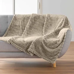 Narzuta flanelowa 125 x 150 cm FROSTY