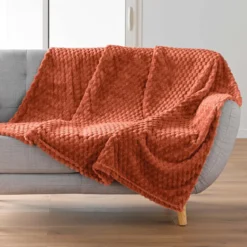 Narzuta flanelowa 125 x 150 cm FROSTY