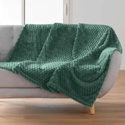 Narzuta flanelowa 125 x 150 cm FROSTY