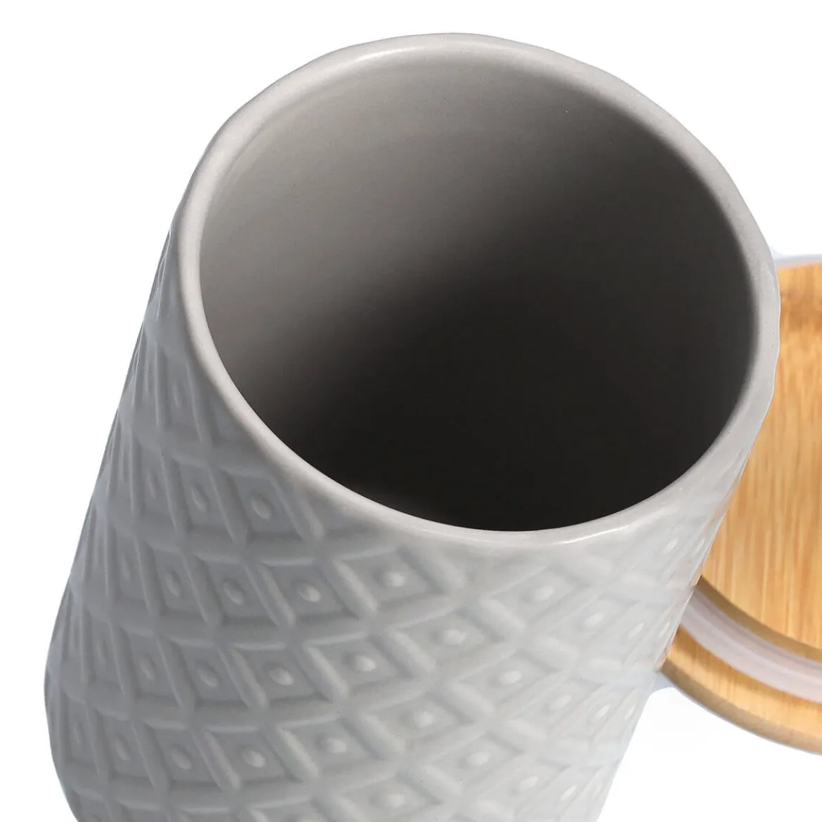 Żłobiony, ceramiczny słoik z wieczkiem, na produkty sypkie, 770 ml