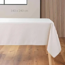 Obrus na stół z delikatnym wzorem, ARTEA, 140 x 240 cm