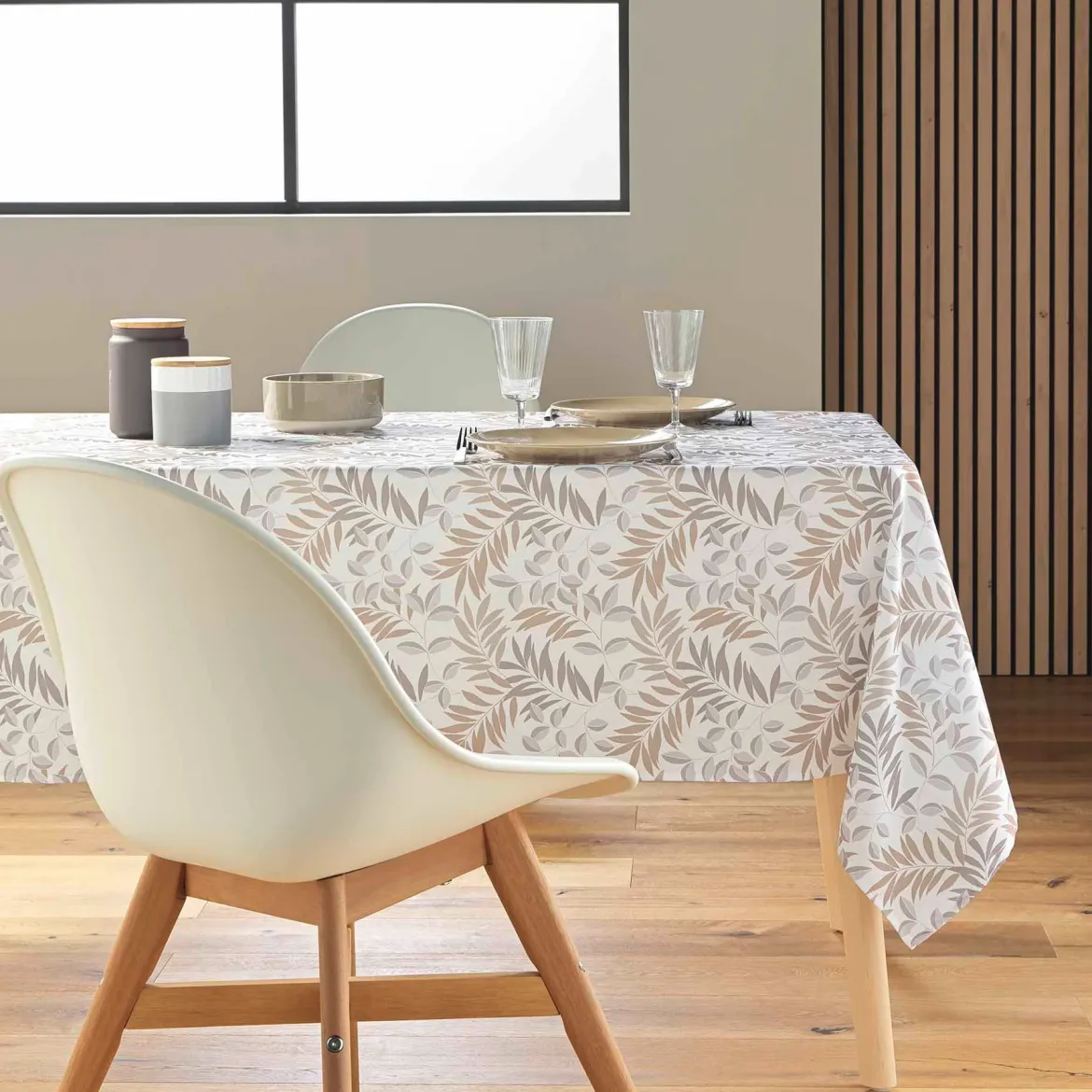 Obrus plamoodporny w listki, 145 x 240 cm, NEDELIA
