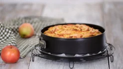 Okrągła forma do pieczenia ciasta z przykrywką