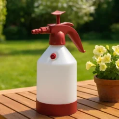 Opryskiwacz ciśnieniowy ręczny VITO 2 RIBIMEX, do chemii, 1,92 l