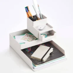 Organizer na biurko z plastiku, 11,2 x 15,5 x 9,5 cm