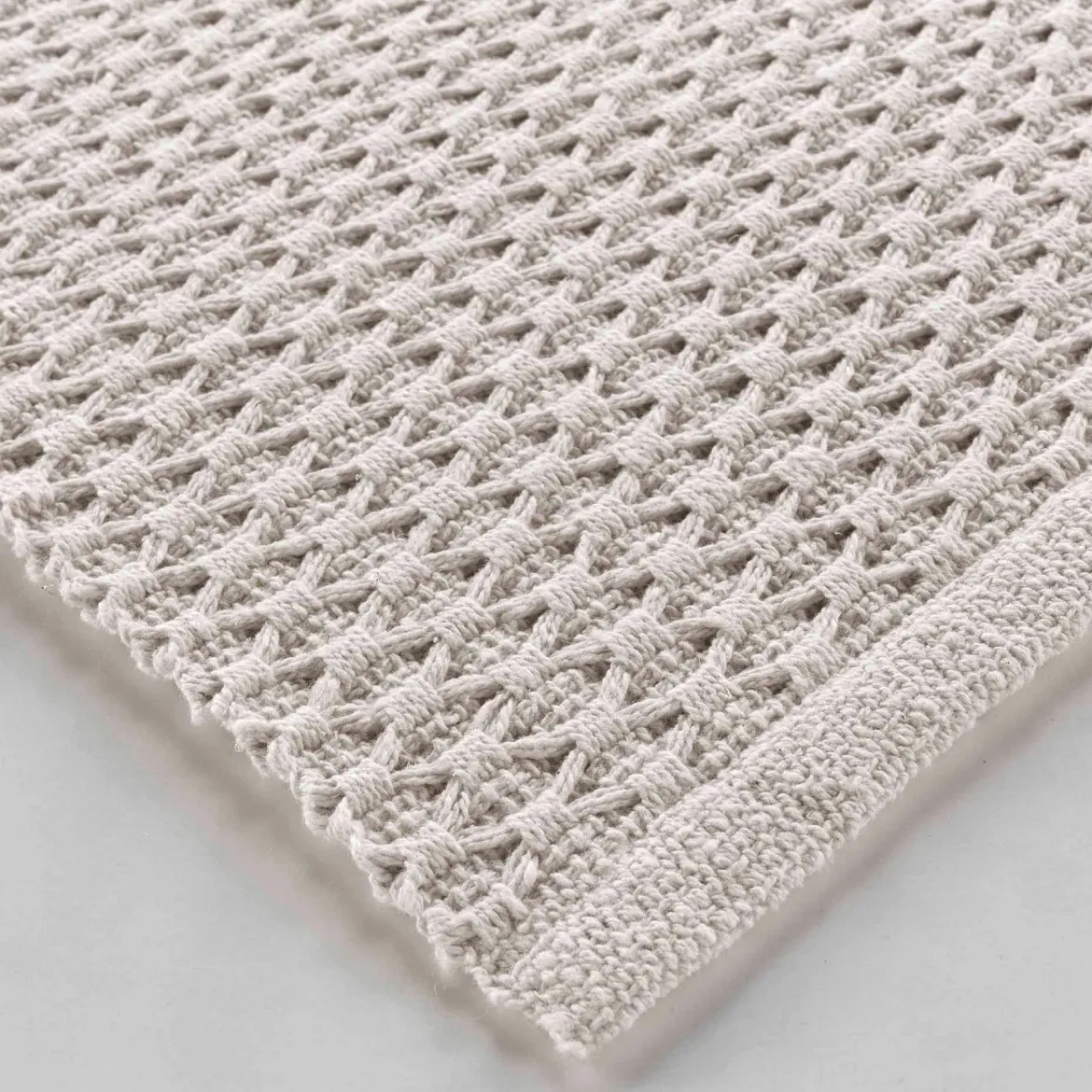Pleciony dywanik ALIVIA, 50 x 80 cm
