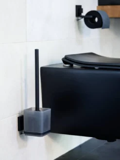 Pojemnik na szczotkę QUADRO + szczotka WC, Vacuum-Loc, stal nierdzewna, WENKO