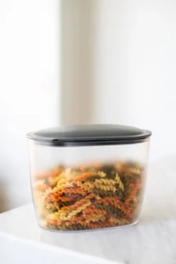 Pojemnik na żywność, OVAL, 1,4 L, rozmiar M, KOZIOL