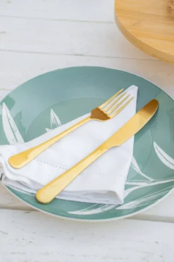 Porcelanowa zastawa stołowa dla 6 osób, wzór liści, 18 elementów