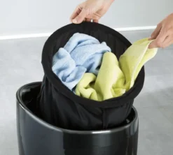 Pufa i kosz na pranie CANDY, nowoczesny taboret do łazienki 2w1, WENKO