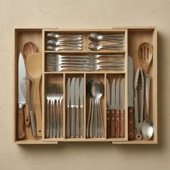 Rozkładany organizer na sztućce VARIO, 53 x 33-43 cm, bambus