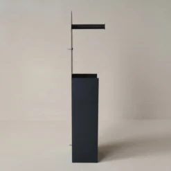 Stojak na papier toaletowy z uchwytem URVA, 66 cm