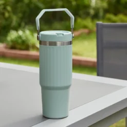 Termos stalowy z uchwytem VARMÖ, 900 ml