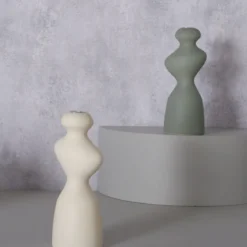 Świecznik ceramiczny o nieregularnym kształcie MORANA, 22 cm