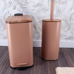 Wąski kosz do śmieci do łazienki MONO z drewnianą pokrywą, 5 l