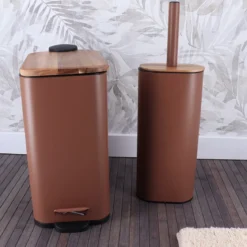 Wąski kosz do śmieci do łazienki MONO z drewnianą pokrywą, 5 l