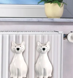 Zestaw ceramicznych nawilżaczy powietrza z motywem kota