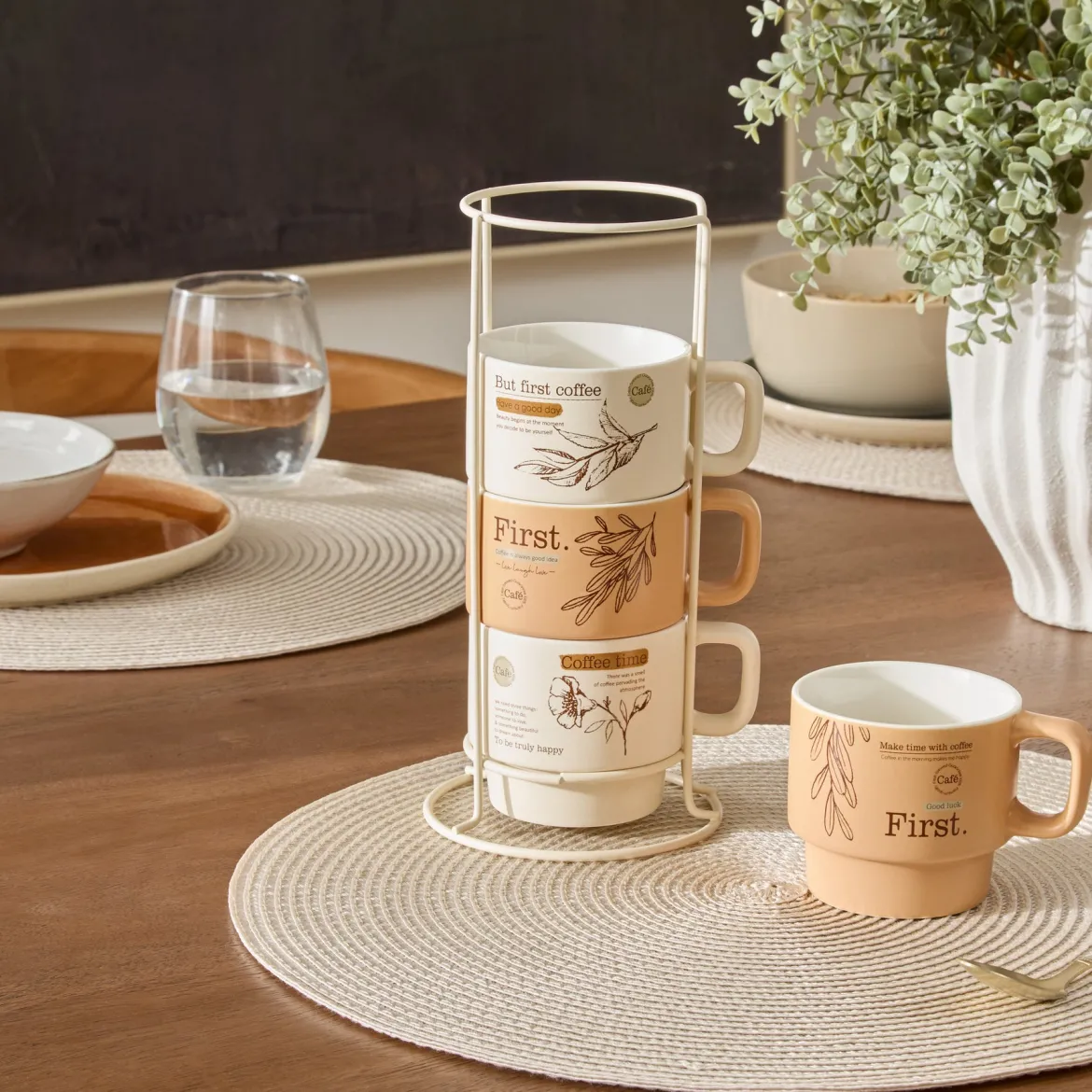 Zestaw 4 kubków WELLNESS na stojaku, porcelana, 220 ml