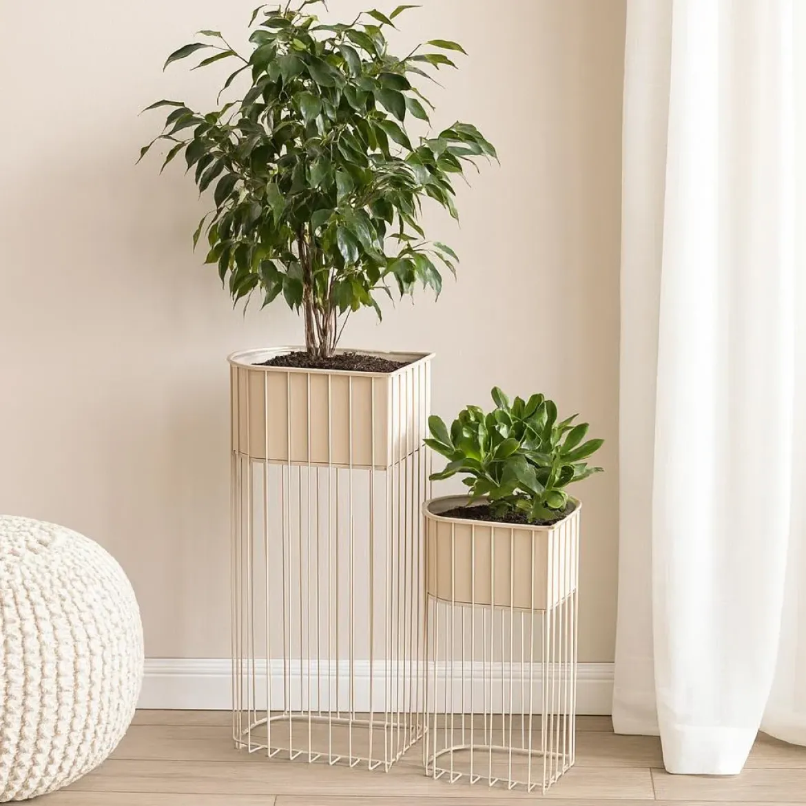 Zestaw 2 metalowych kwietników stojących SOFT FORM