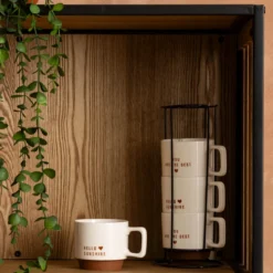Zestaw 4 porcelanowych kubków HELLO na metalowym stojaku, 4 x 300 ml